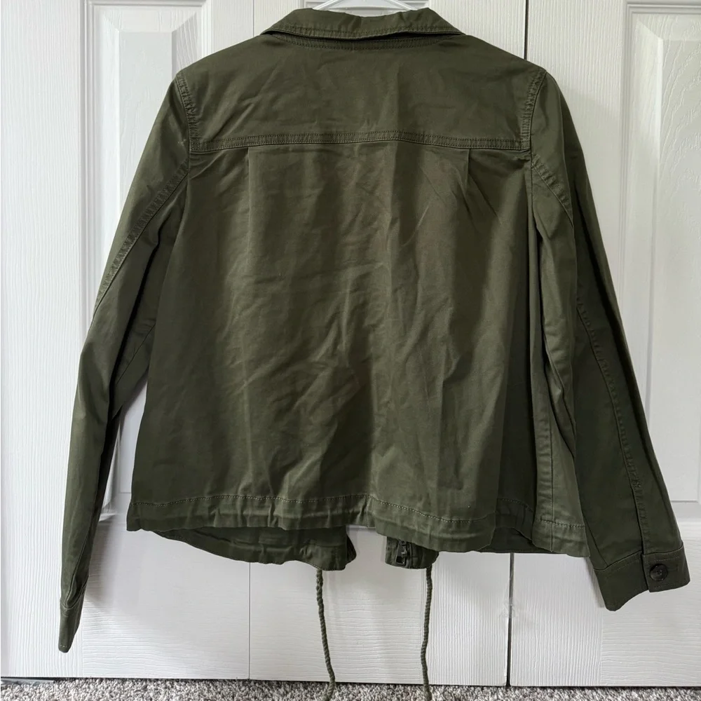 Banana Republic Olive green cropped utility jacket, size small, like new - Picture 2 of 3